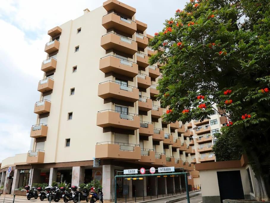Funchal Downtown 5Min Marina + 2 Bedroom + Parking Luaran gambar